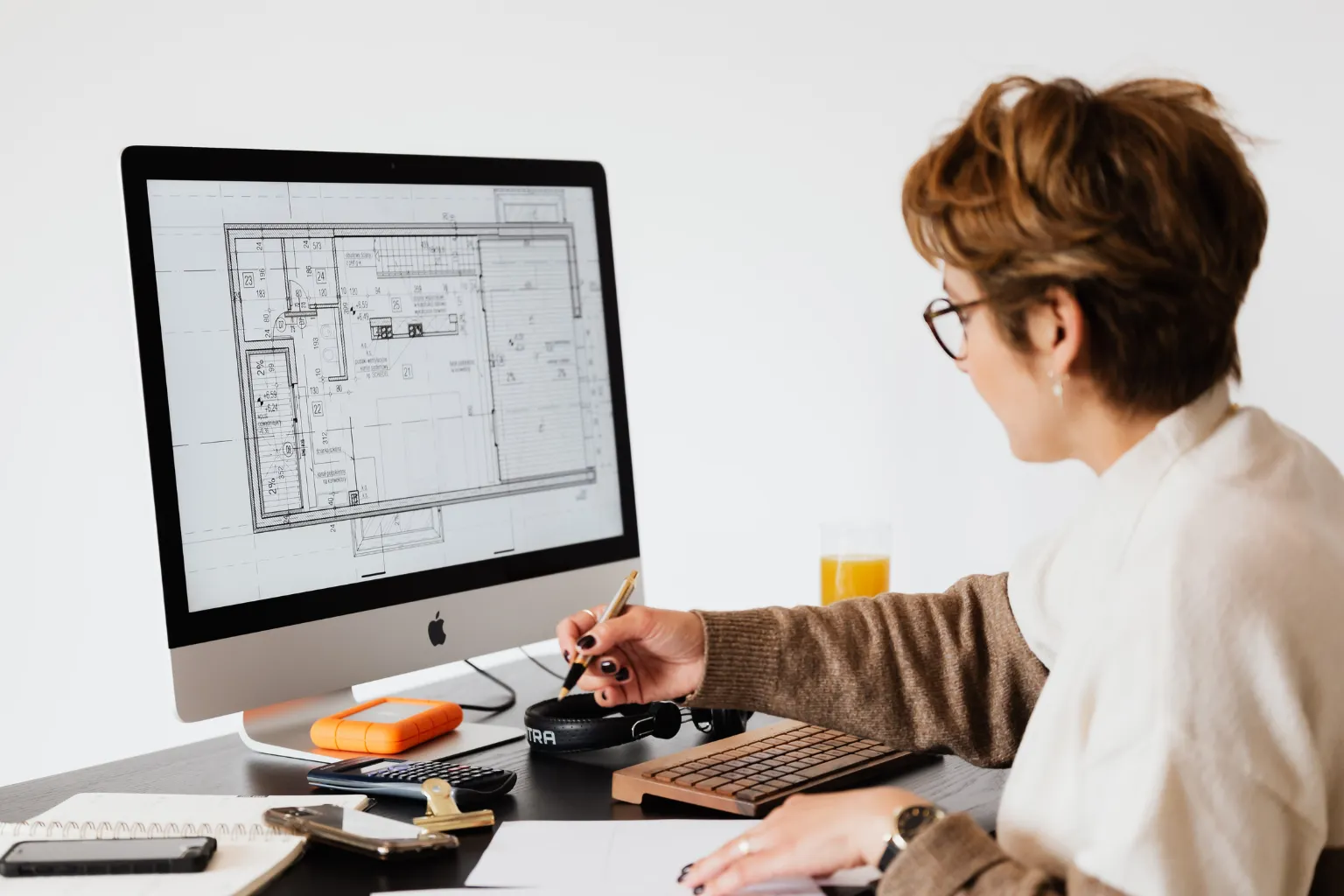 Outsource Cost Estimating Banner